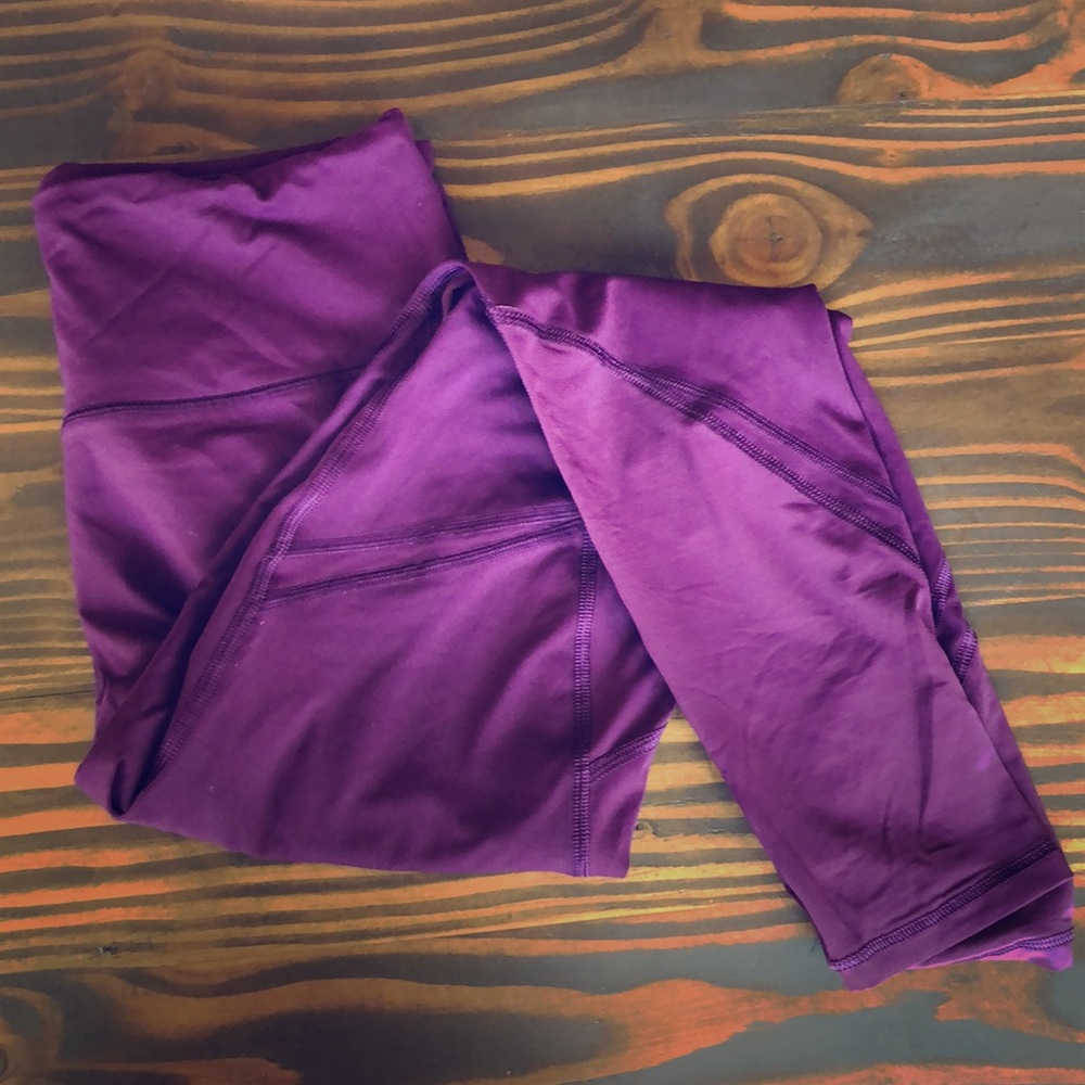 Never Worn VS leggings